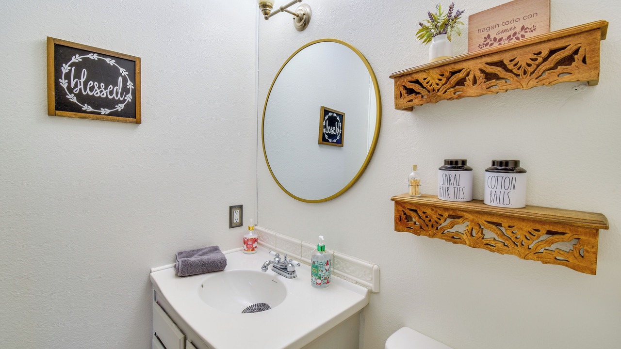 Photo of Bathroom in Tuolumne