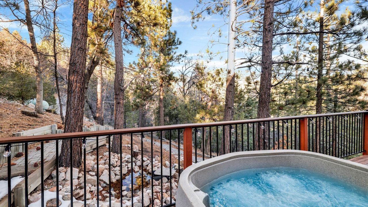Photo of Outdoor in Fawnskin