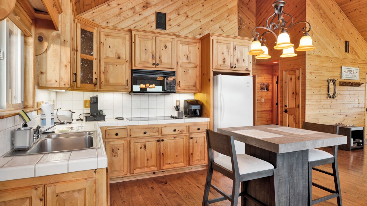 Photo of Kitchen in Fawnskin