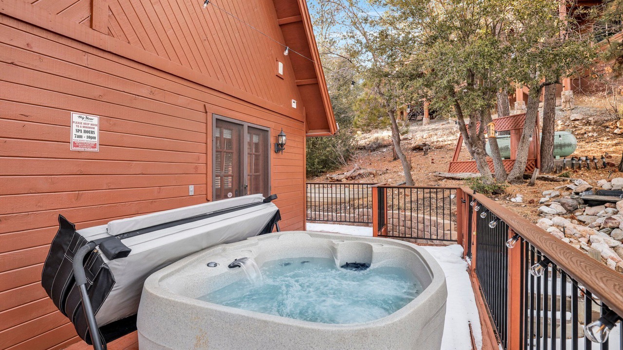Photo of Patio Balcony in Fawnskin