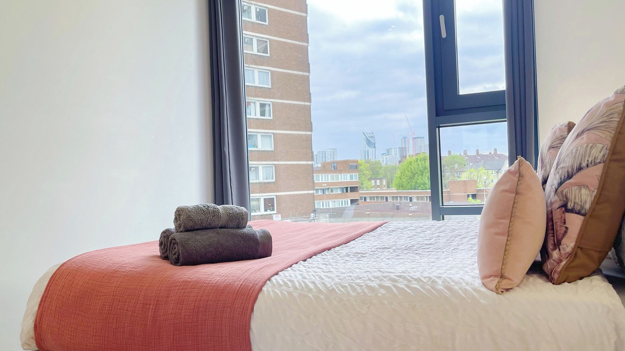 Photo of Others in Elephant and Castle