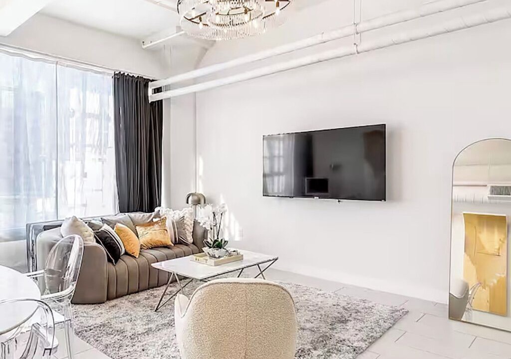 Photo of Livingroom in Downtown Los Angeles