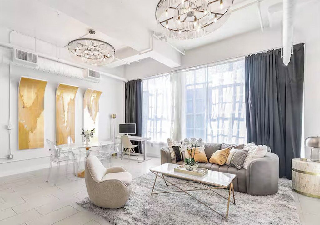 Photo of Livingroom in Downtown Los Angeles