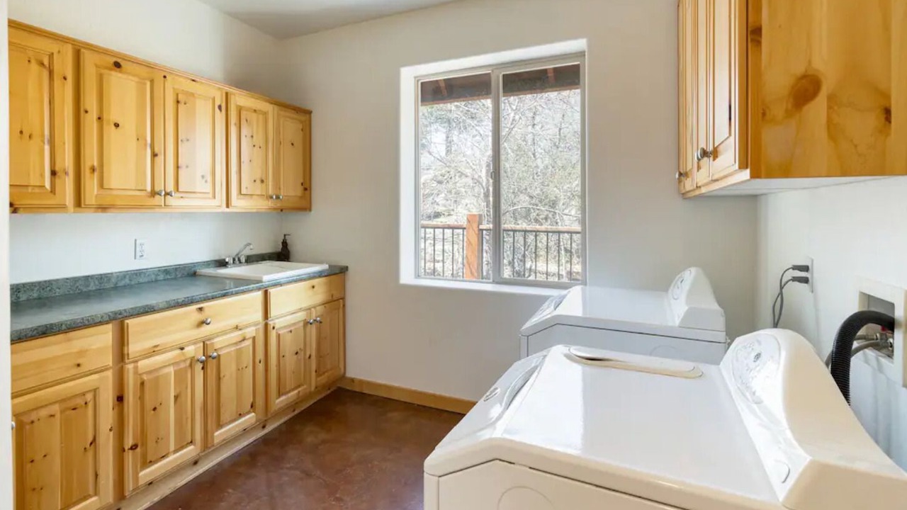 Photo of Others in Castle Glen Estates