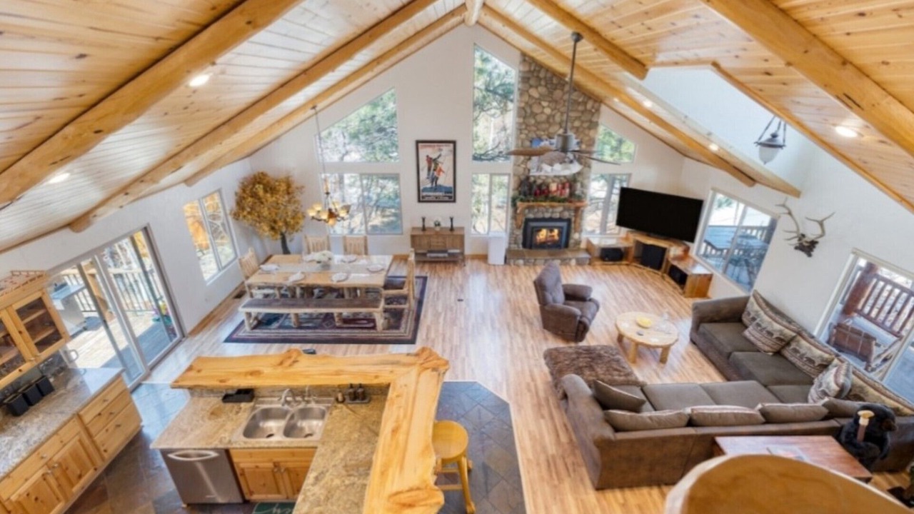 Photo of Bedroom in Castle Glen Estates
