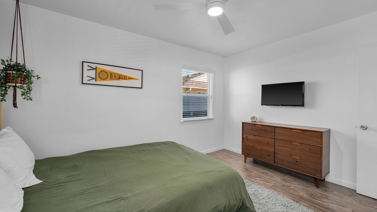 Photo of Bedroom in Hawthorne