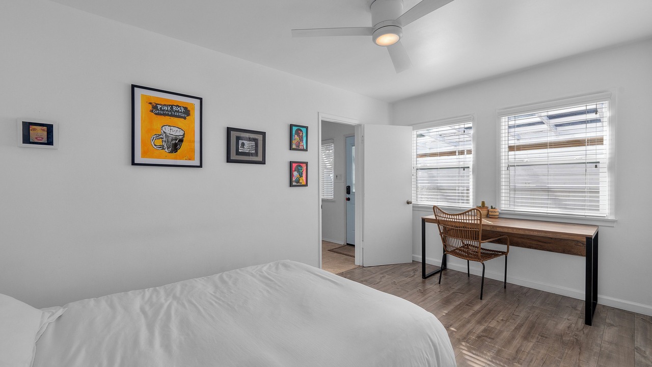 Photo of Bedroom in Hawthorne