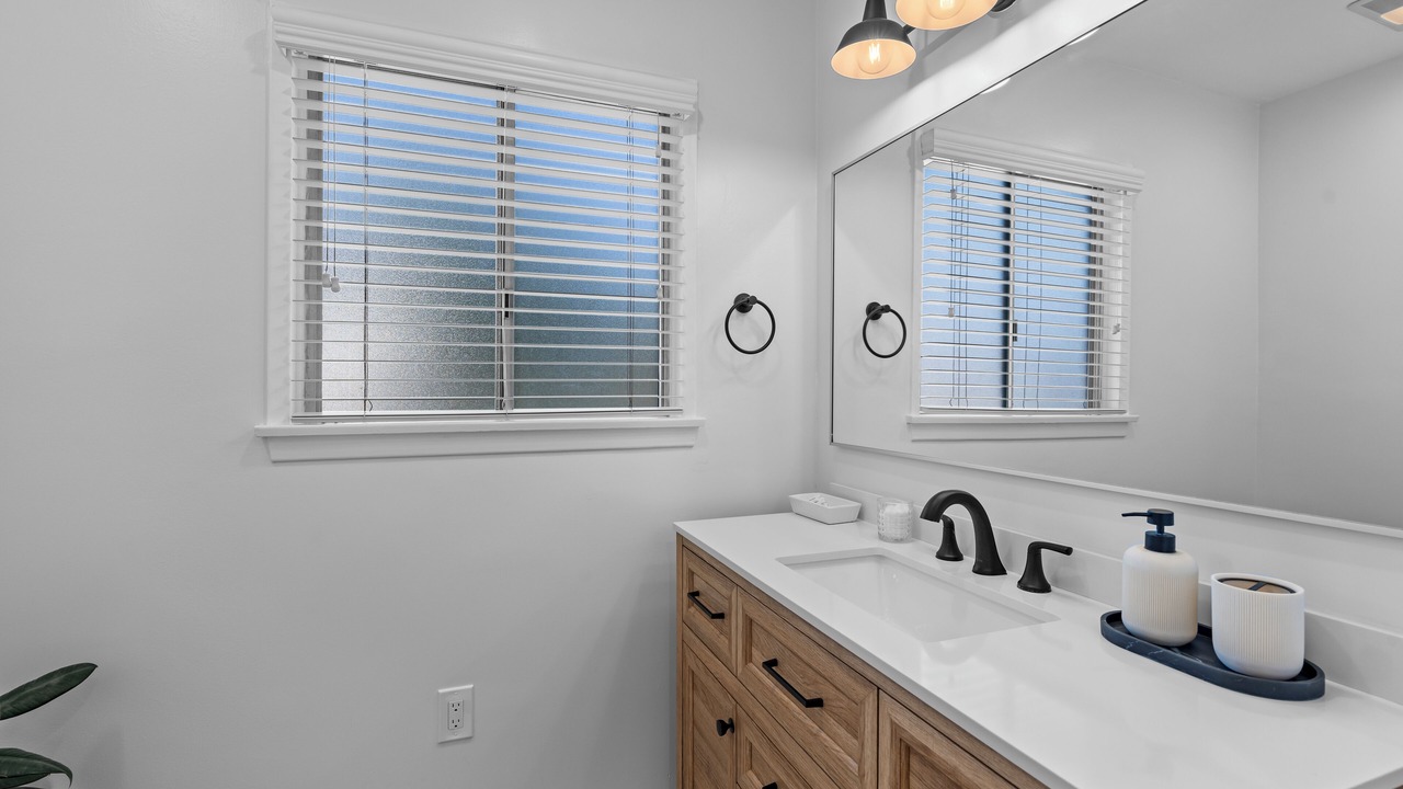 Photo of Bathroom in Hawthorne