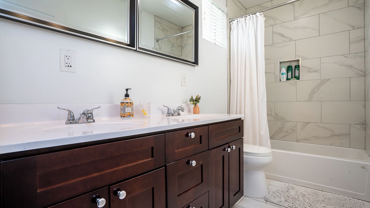 Photo of Bathroom in Downtown Redlands