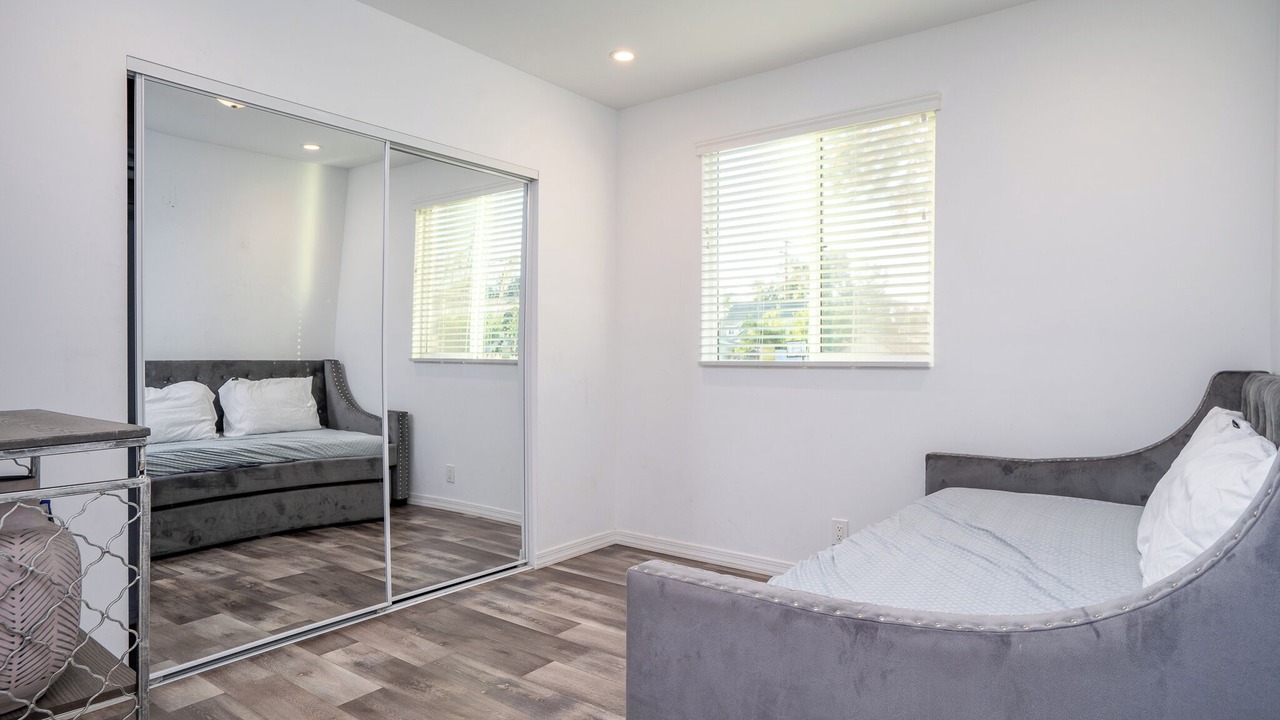 Photo of Bedroom in Downtown Redlands