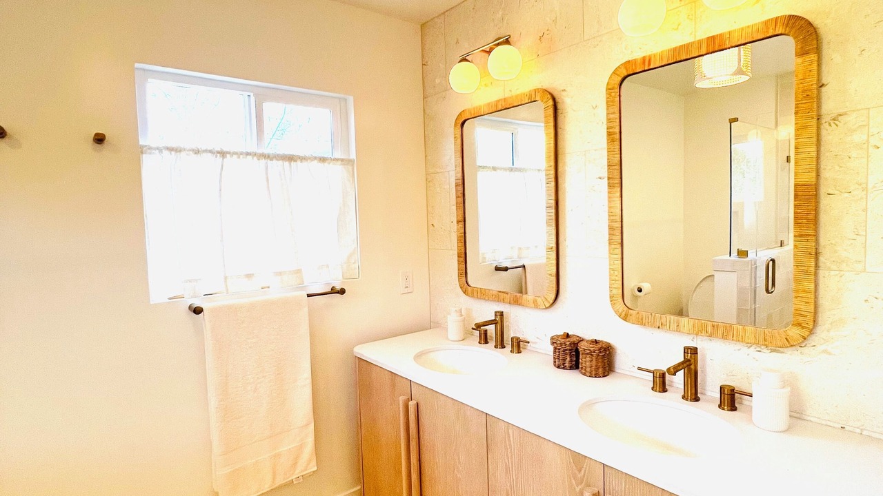 Photo of Bathroom in Riverside