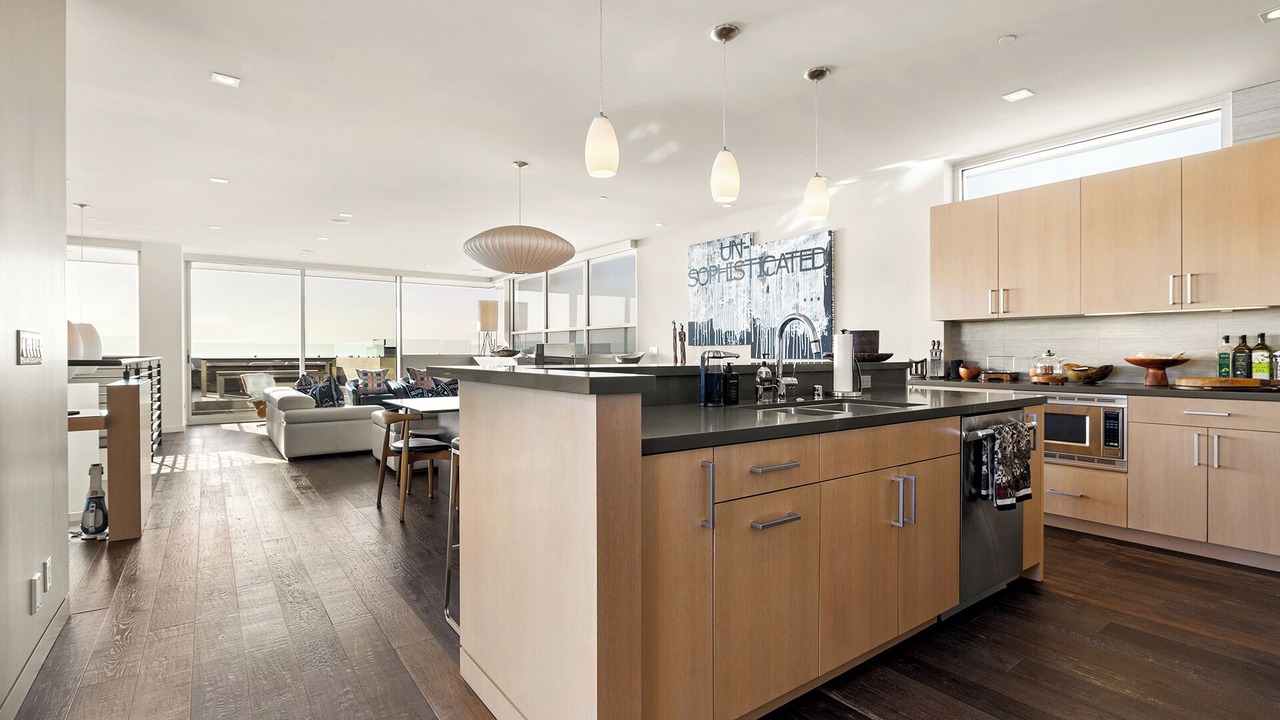 Photo of Kitchen in Sand Section