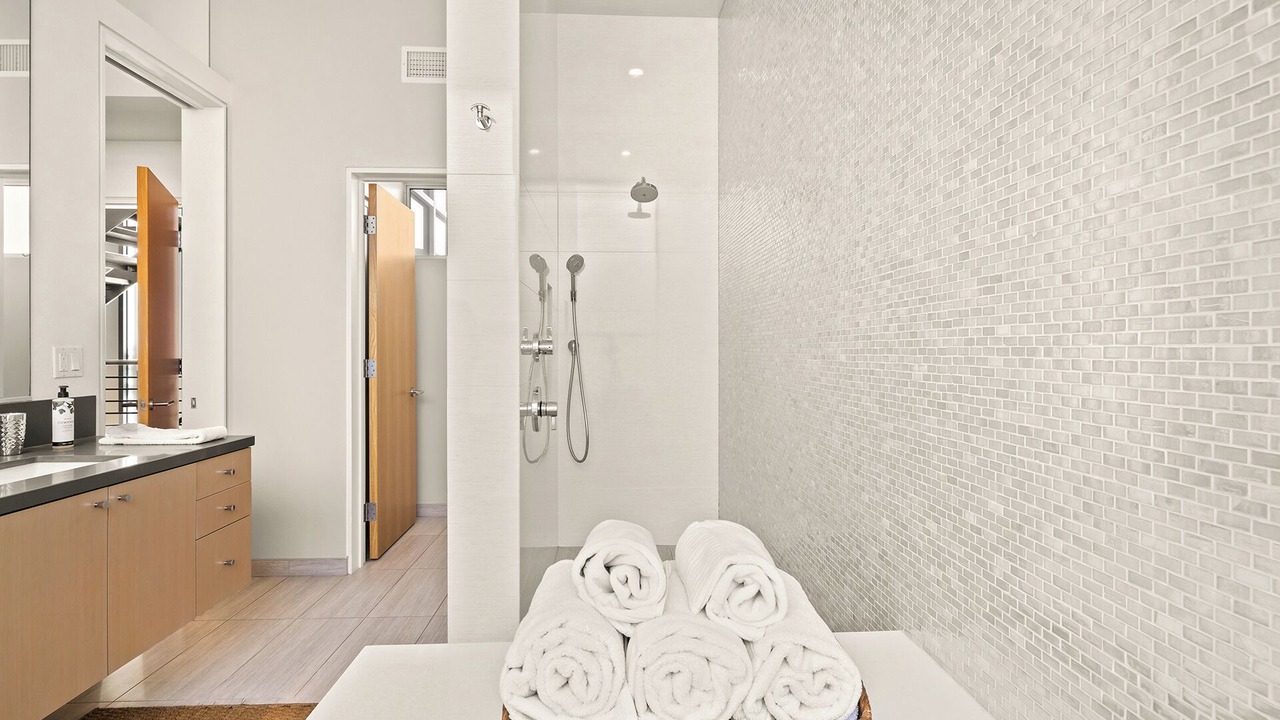 Photo of Bathroom in Sand Section