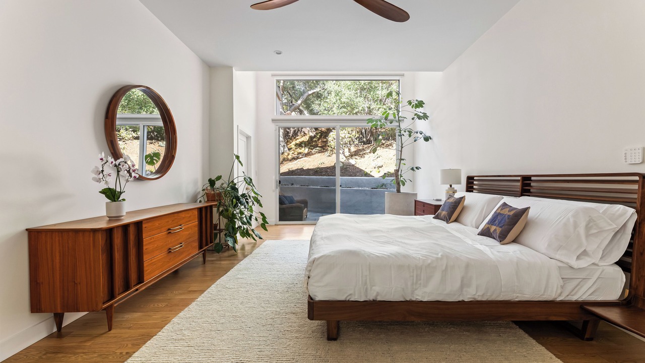 Photo of Bedroom in Los Angeles