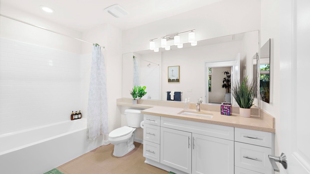 Photo of Bathroom in North Tustin
