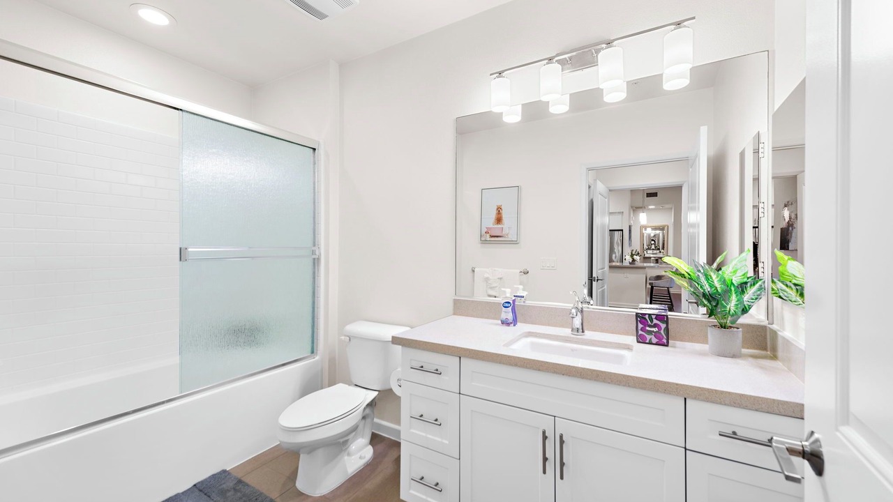 Photo of Bathroom in North Tustin