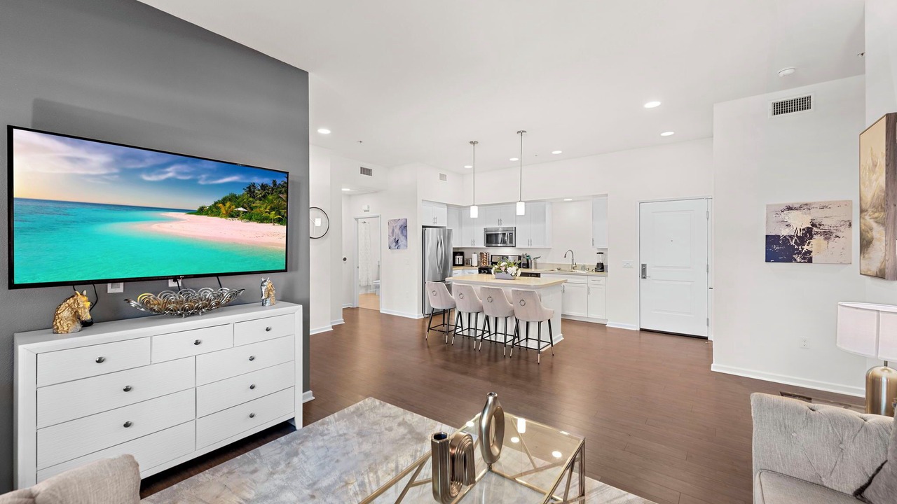 Photo of Livingroom in North Tustin