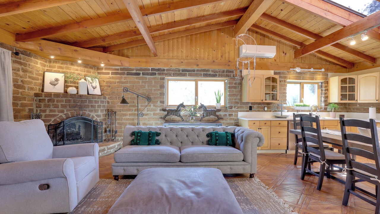 Photo of Livingroom in Valley Center