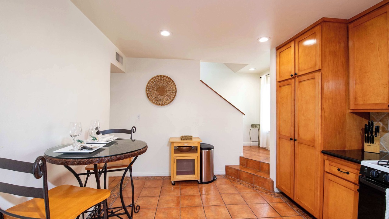 Photo of Kitchen in Lake Balboa
