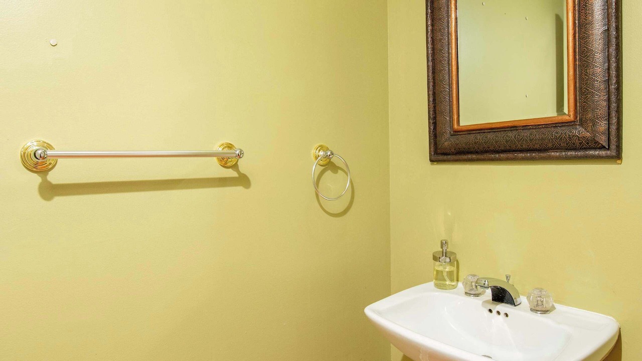 Photo of Bathroom in Lake Balboa