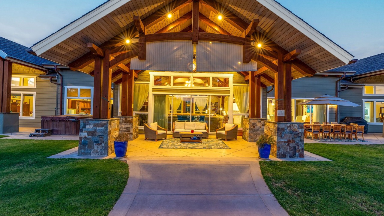 Photo of Outdoor in Auberry