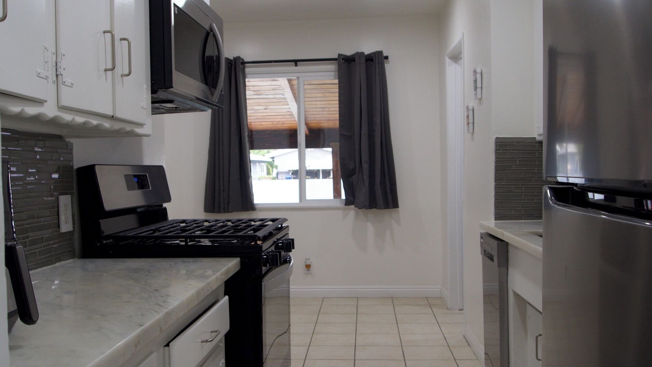 Photo of Kitchen in Lake Balboa