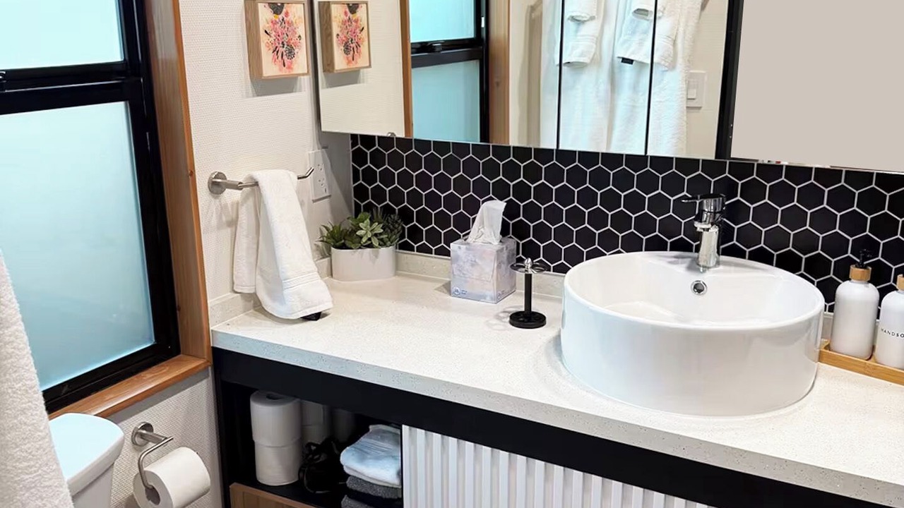 Photo of Bathroom in Central Escondido