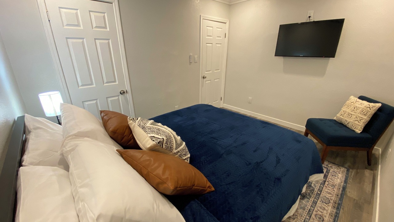 Photo of Bedroom in Rancho Dominguez
