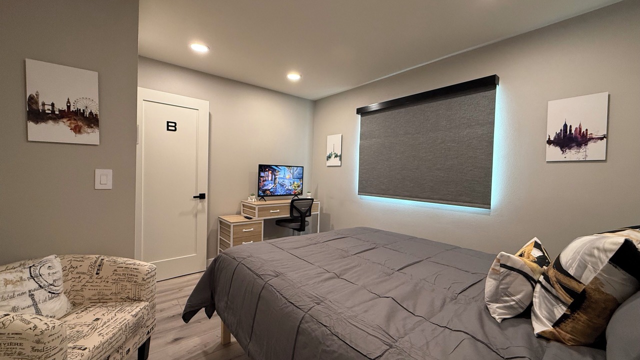 Photo of Bedroom in Duarte