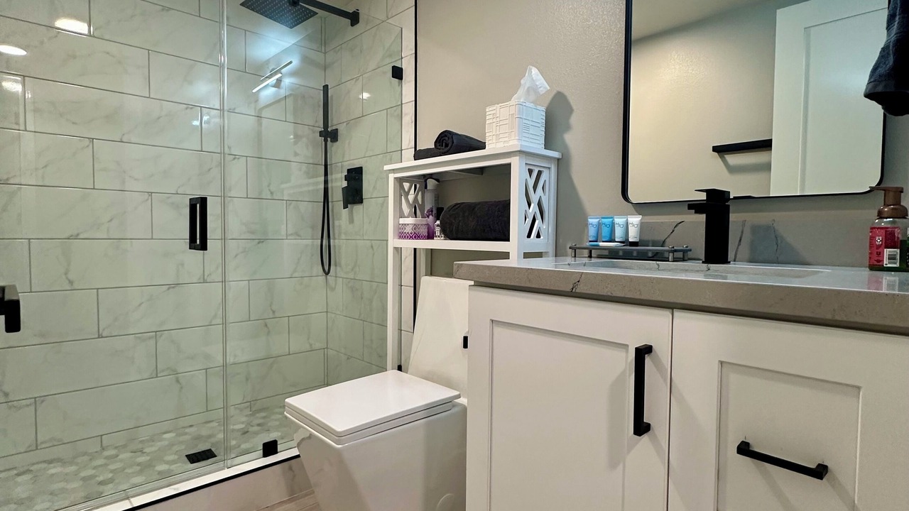 Photo of Bathroom in Duarte