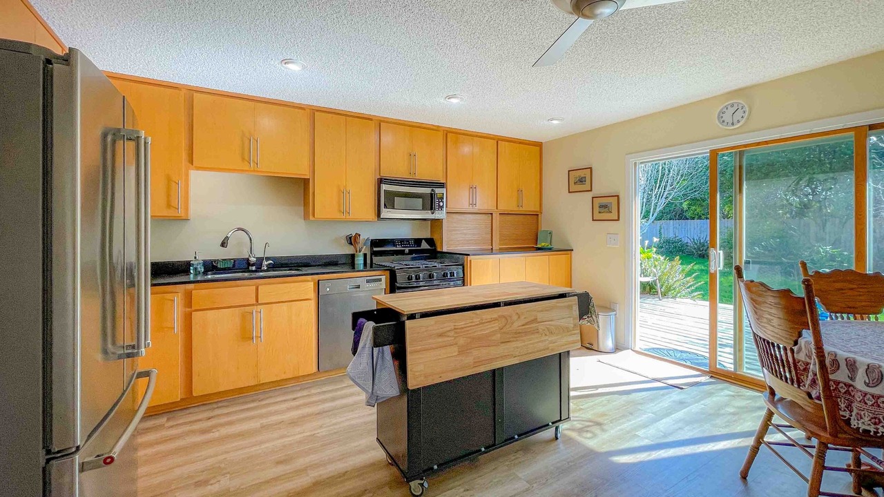 Photo of Kitchen in McKinleyville