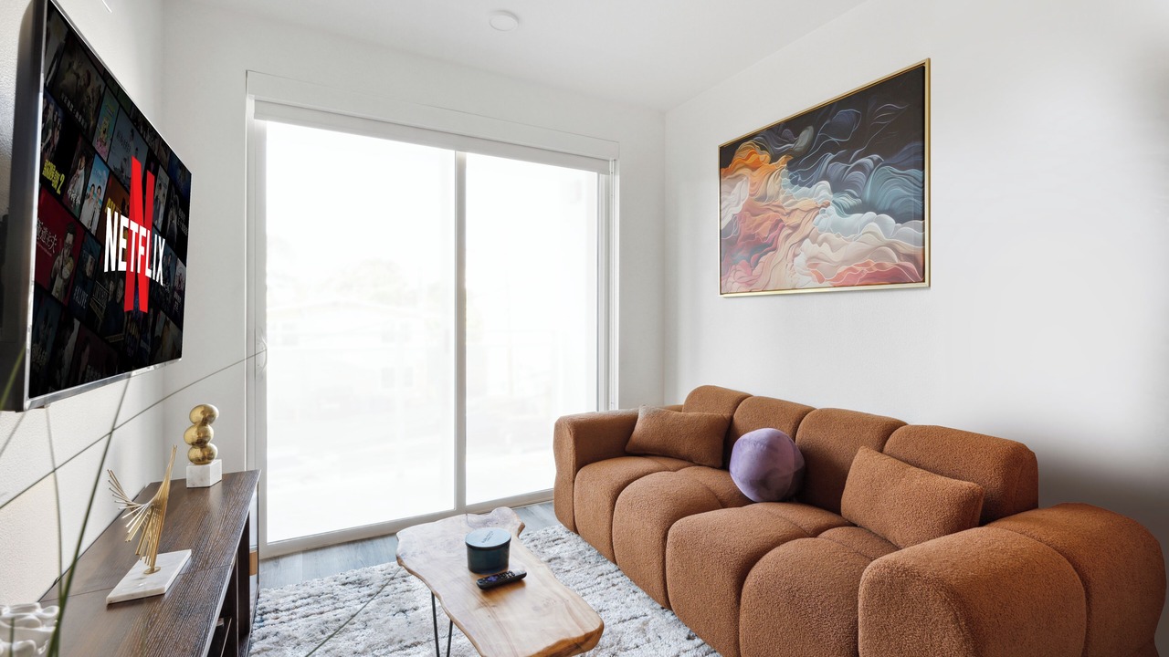 Photo of Livingroom in Beverly Grove