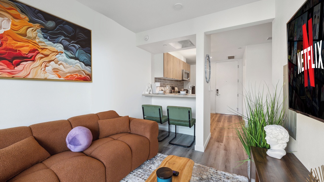 Photo of Livingroom in Beverly Grove