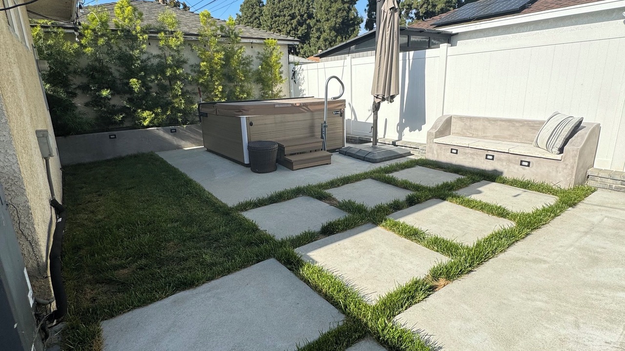 Photo of Patio Balcony in Lakewood Village