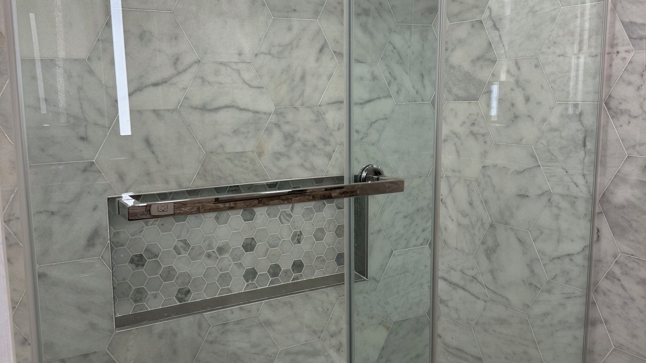 Photo of Bathroom in Lakewood Village