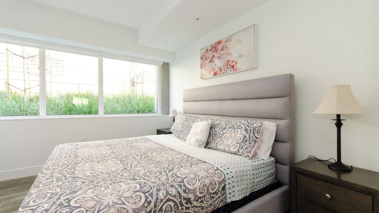 Photo of Bedroom in Historic Core