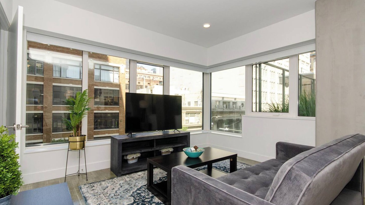Photo of Livingroom in Historic Core