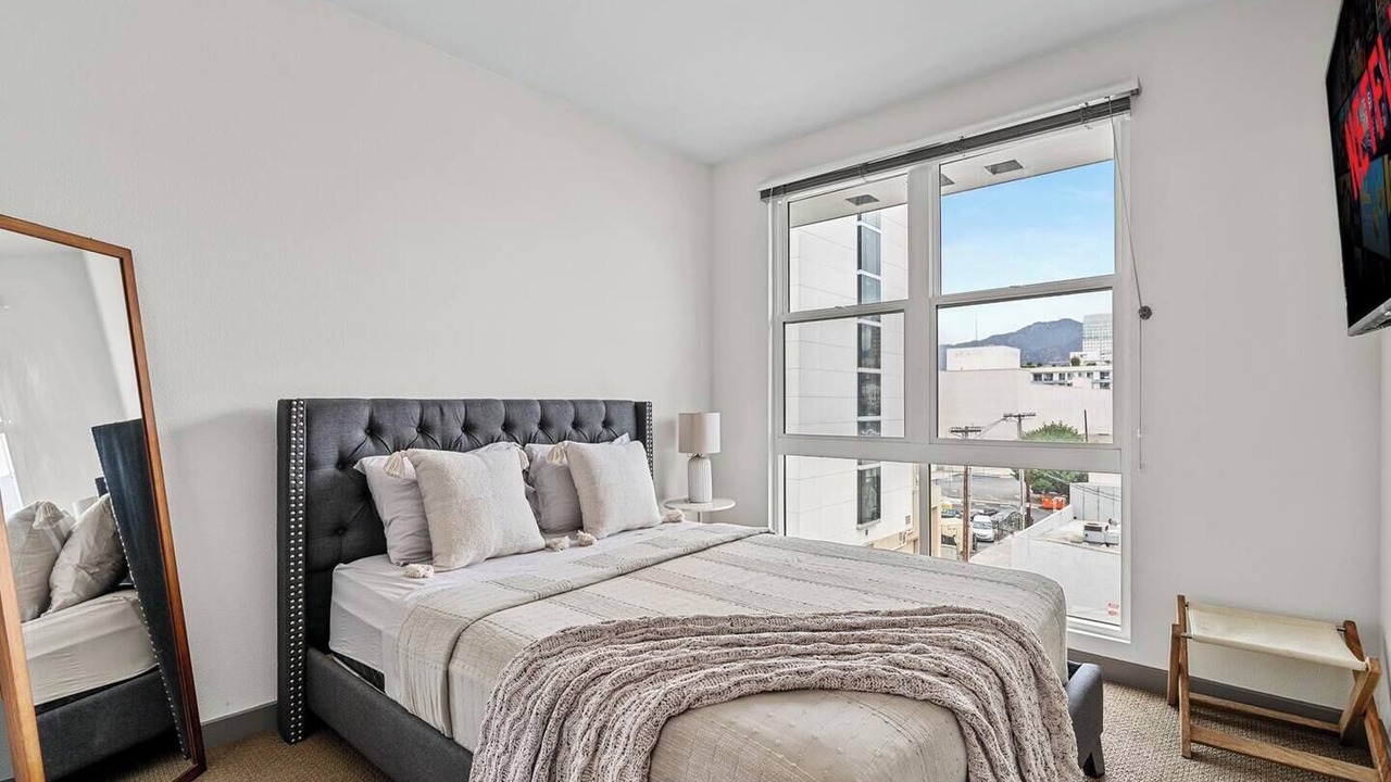Photo of Bedroom in Downtown