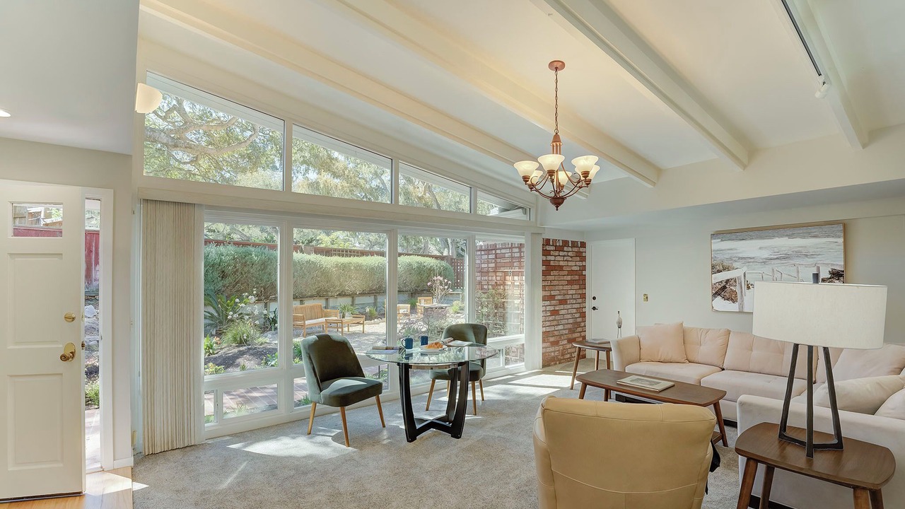 Photo of Bedroom in Del Monte Forest