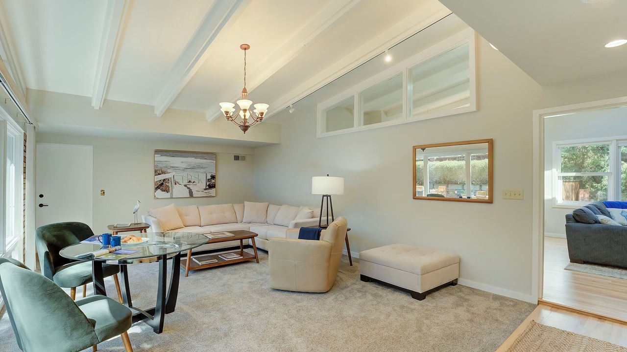 Photo of Bedroom in Del Monte Forest
