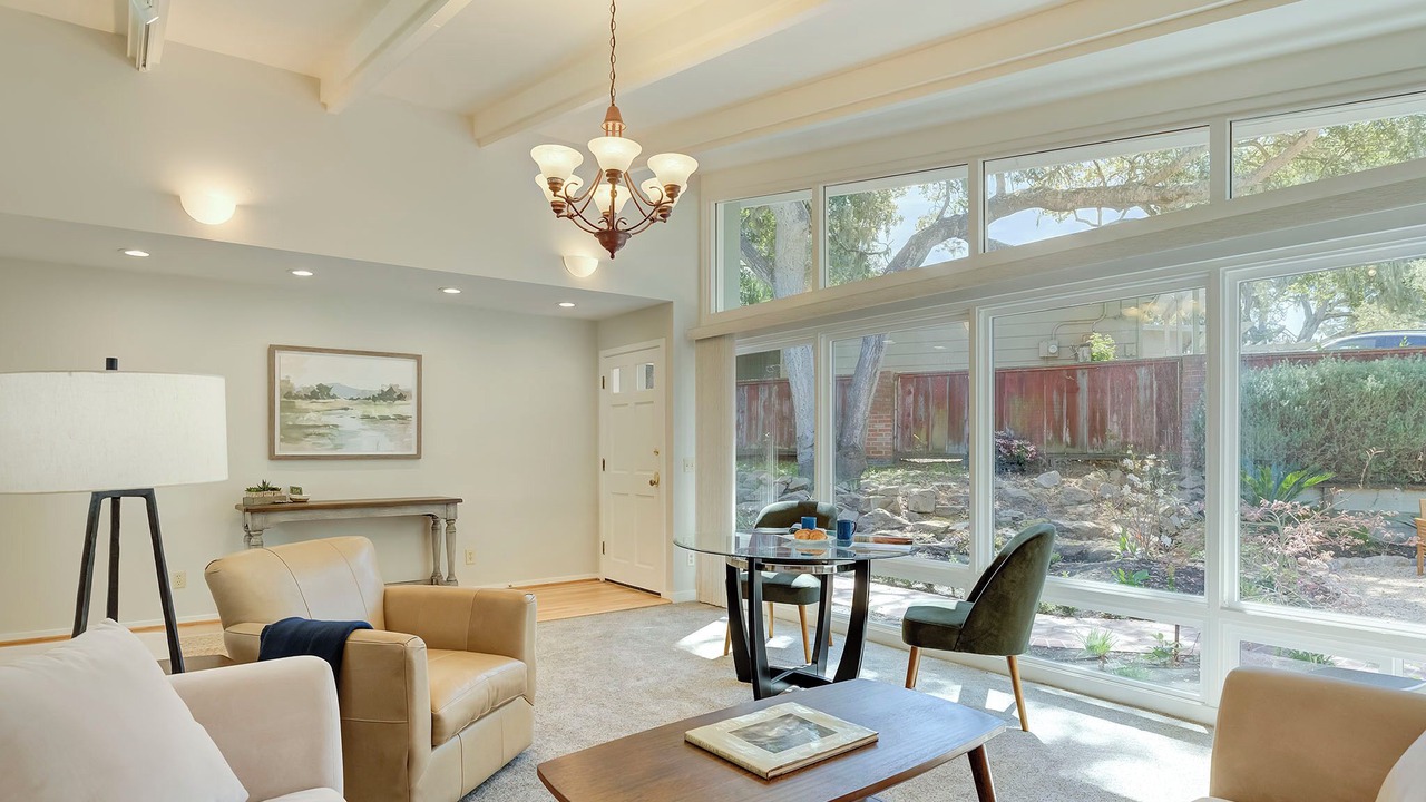 Photo of Bedroom in Del Monte Forest