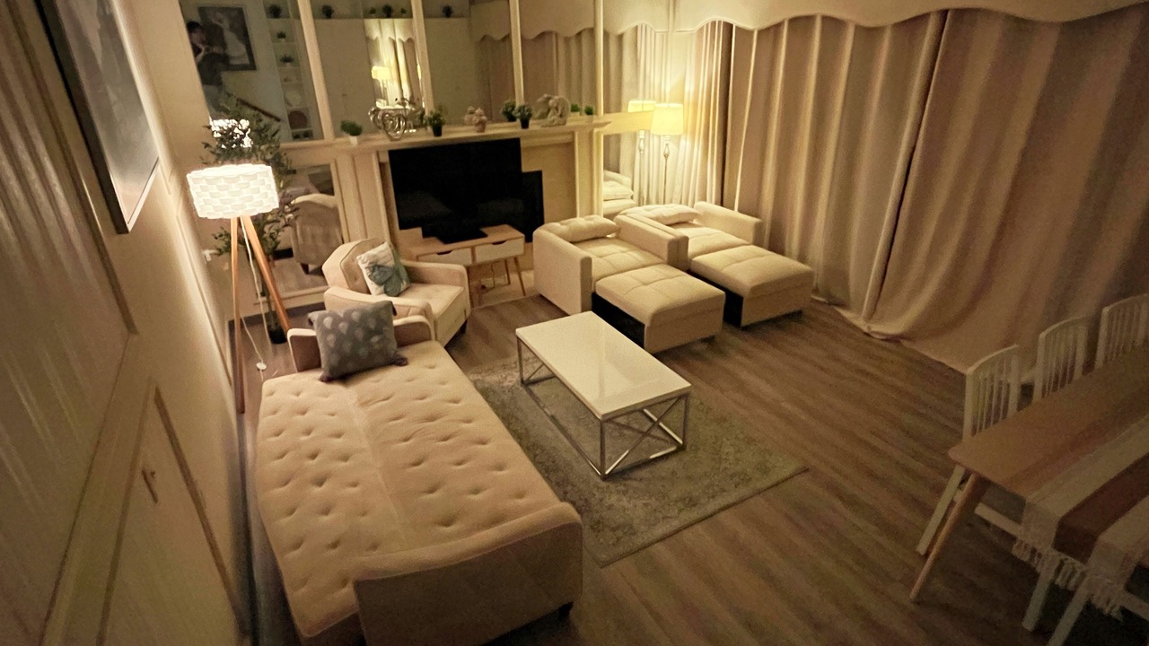 Photo of Livingroom in East Whittier
