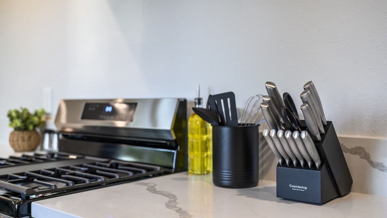 Photo of Kitchen in Riverview West