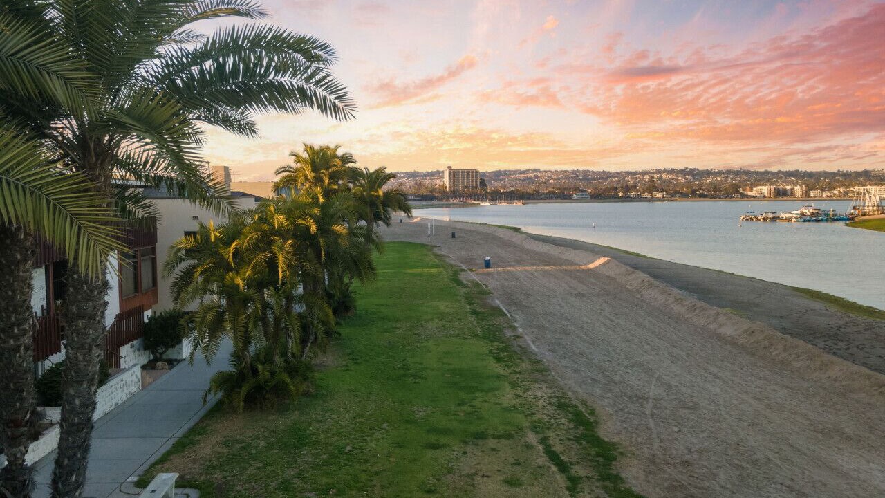 Photo of Others in Mission Beach