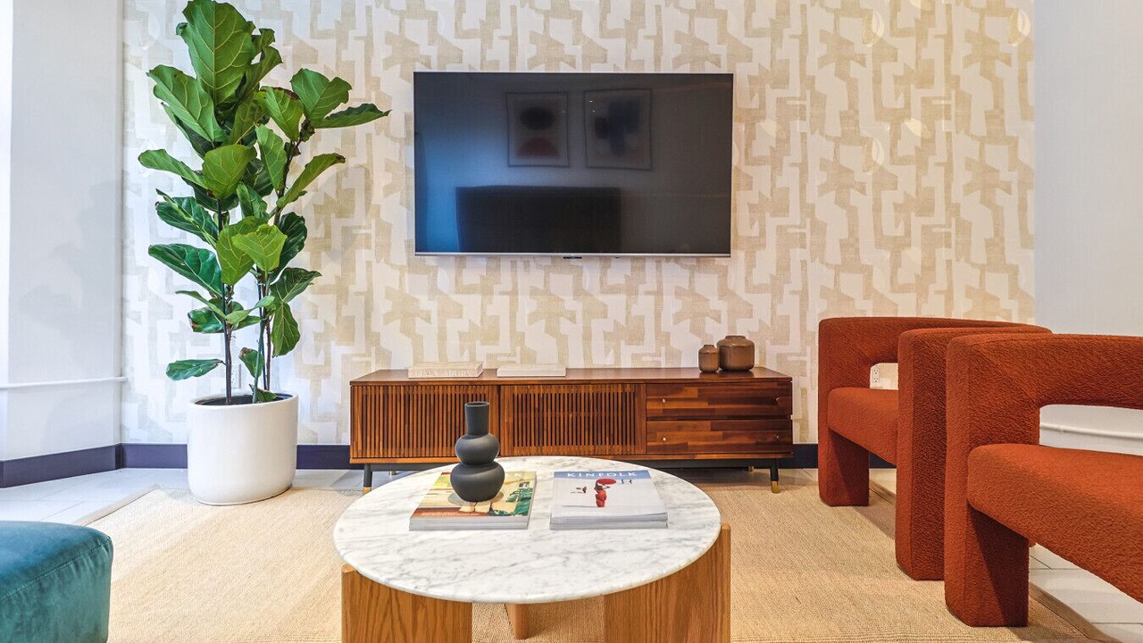 Photo of Livingroom in Historic Core