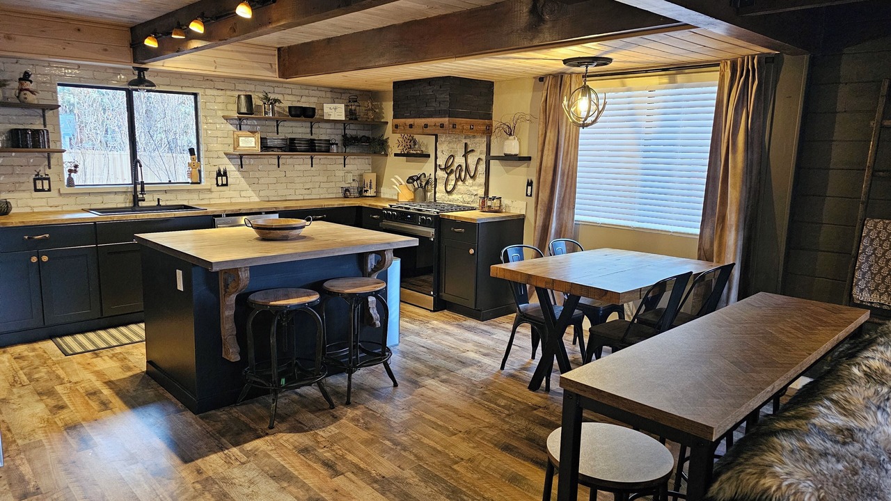 Photo of Kitchen in Summit Estates