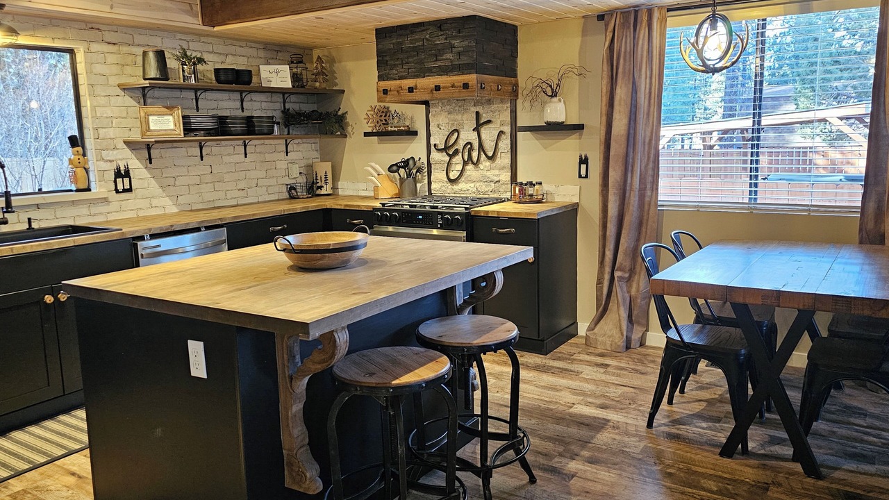 Photo of Kitchen in Summit Estates