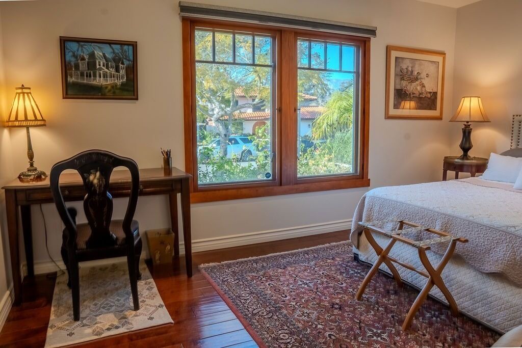 Photo of Bedroom in Alta Mesa