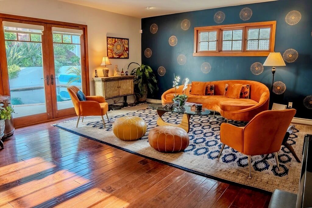 Photo of Livingroom in Alta Mesa