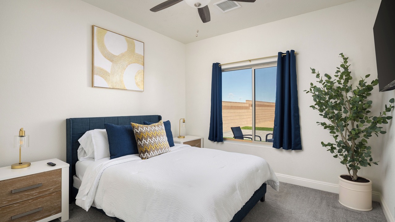 Photo of Bedroom in Ridgecrest